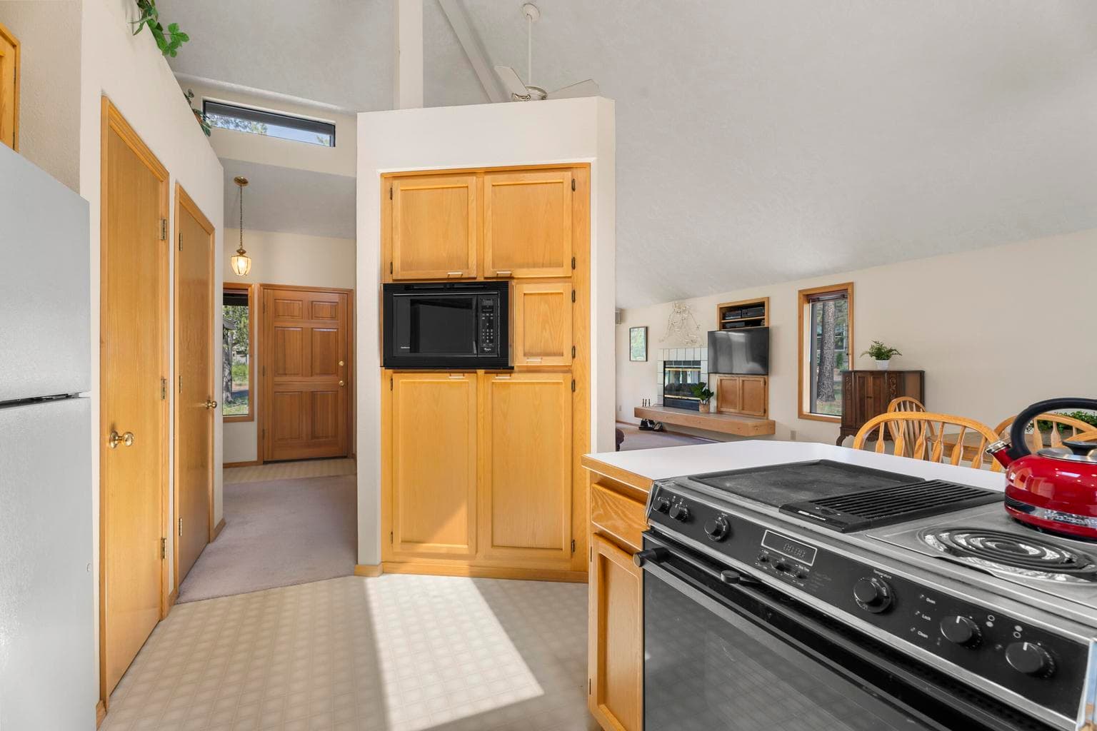 Photo of 57803 Summit Lane 16 of 26