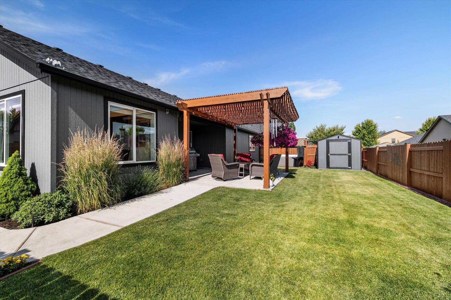 Photo of 768 NE Redwood Court 42 of 52