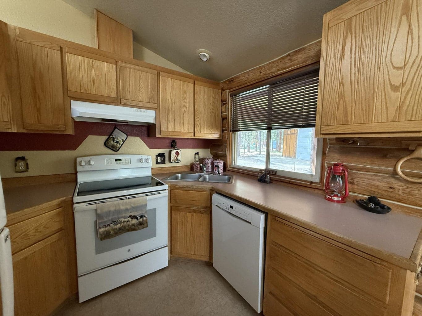 Photo of 153206 Collar Drive 25 of 55