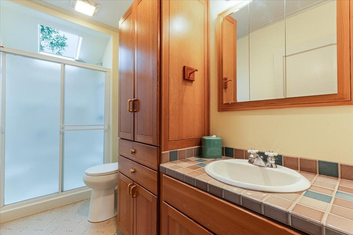 Photo of 1815 NW 2nd Street 19 of 25
