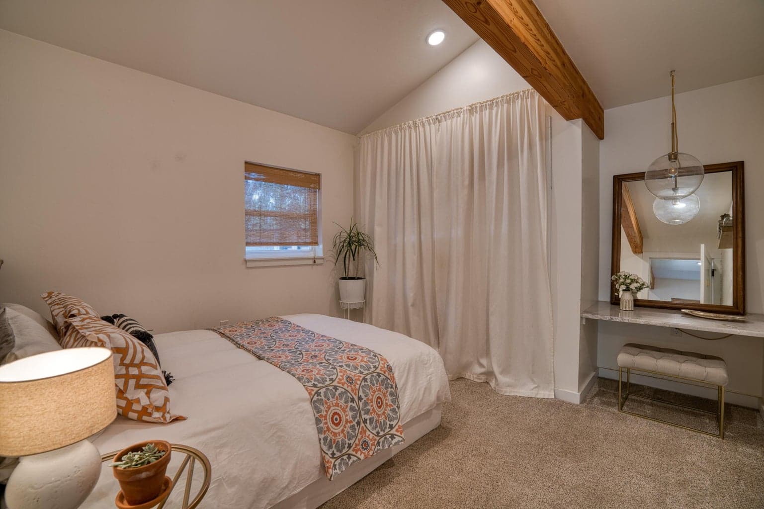 Photo of 18609 Riverwoods Drive 25 of 48