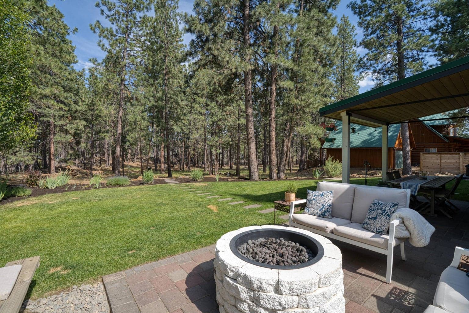 Photo of 18609 Riverwoods 3 of 48