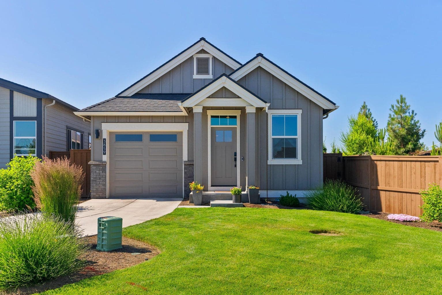 Photo of 3859 Oakside 1 of 50