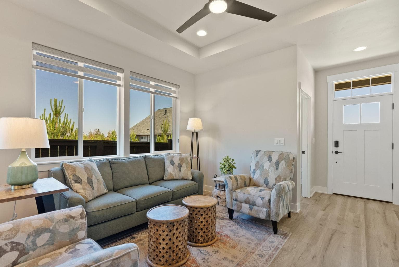 Photo of 3859 NE Oakside Loop 11 of 50