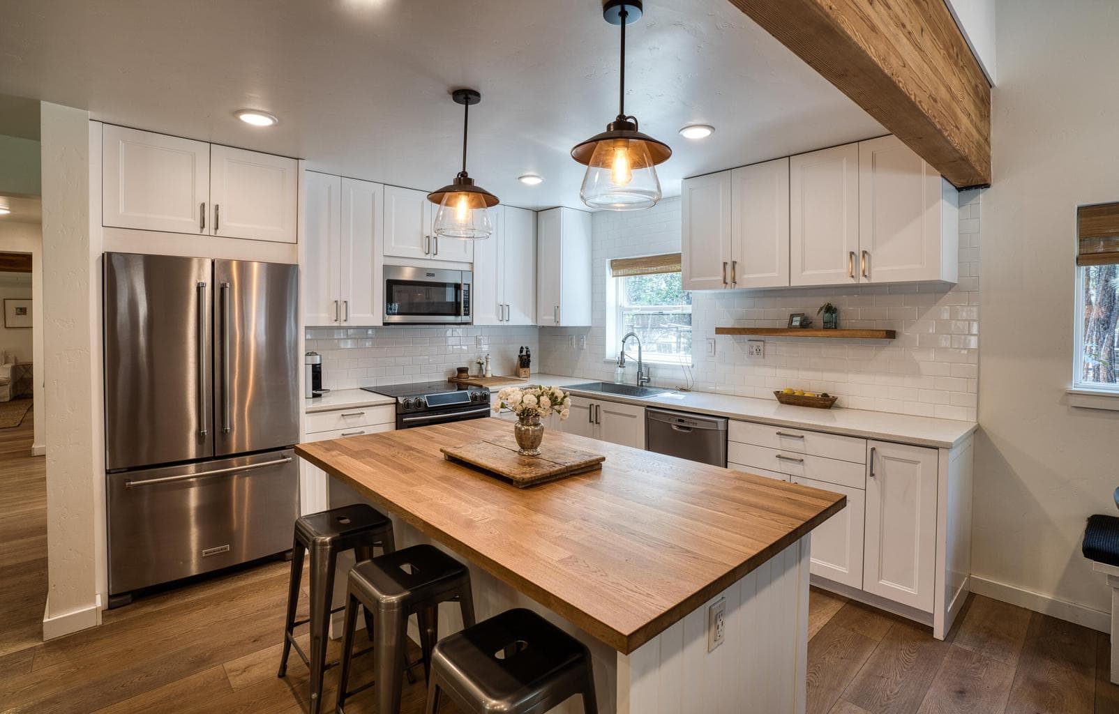 Photo of 18609 Riverwoods Drive 16 of 48