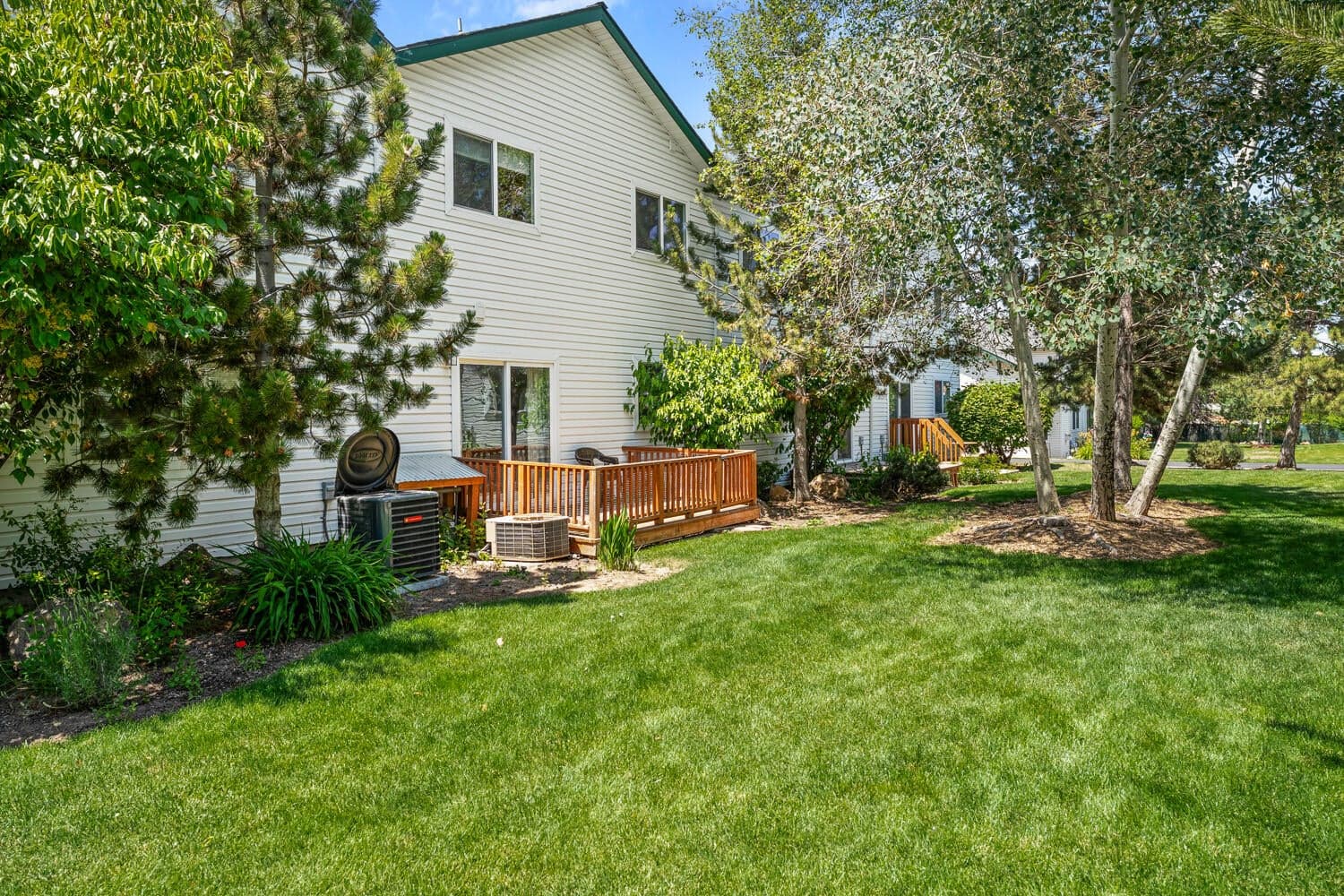 Photo of 438 NW 19th Street 24 of 25