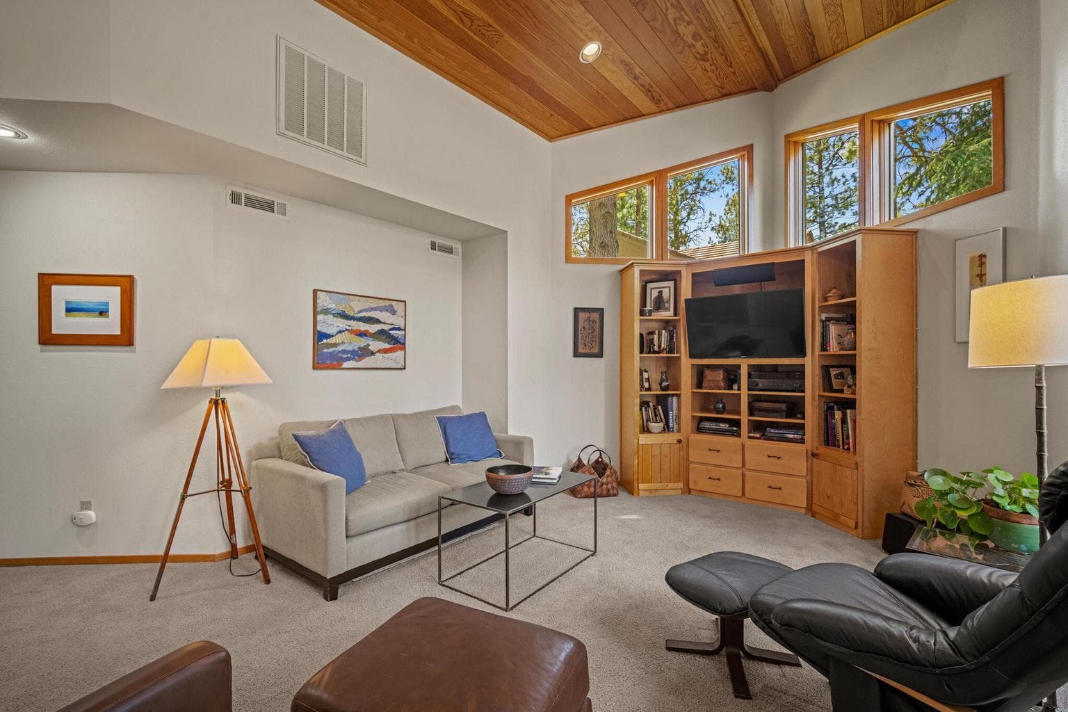 Family room, view of south facing wall.