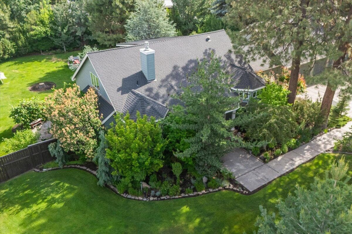 Photo of 21062 Desert Woods 4 of 84