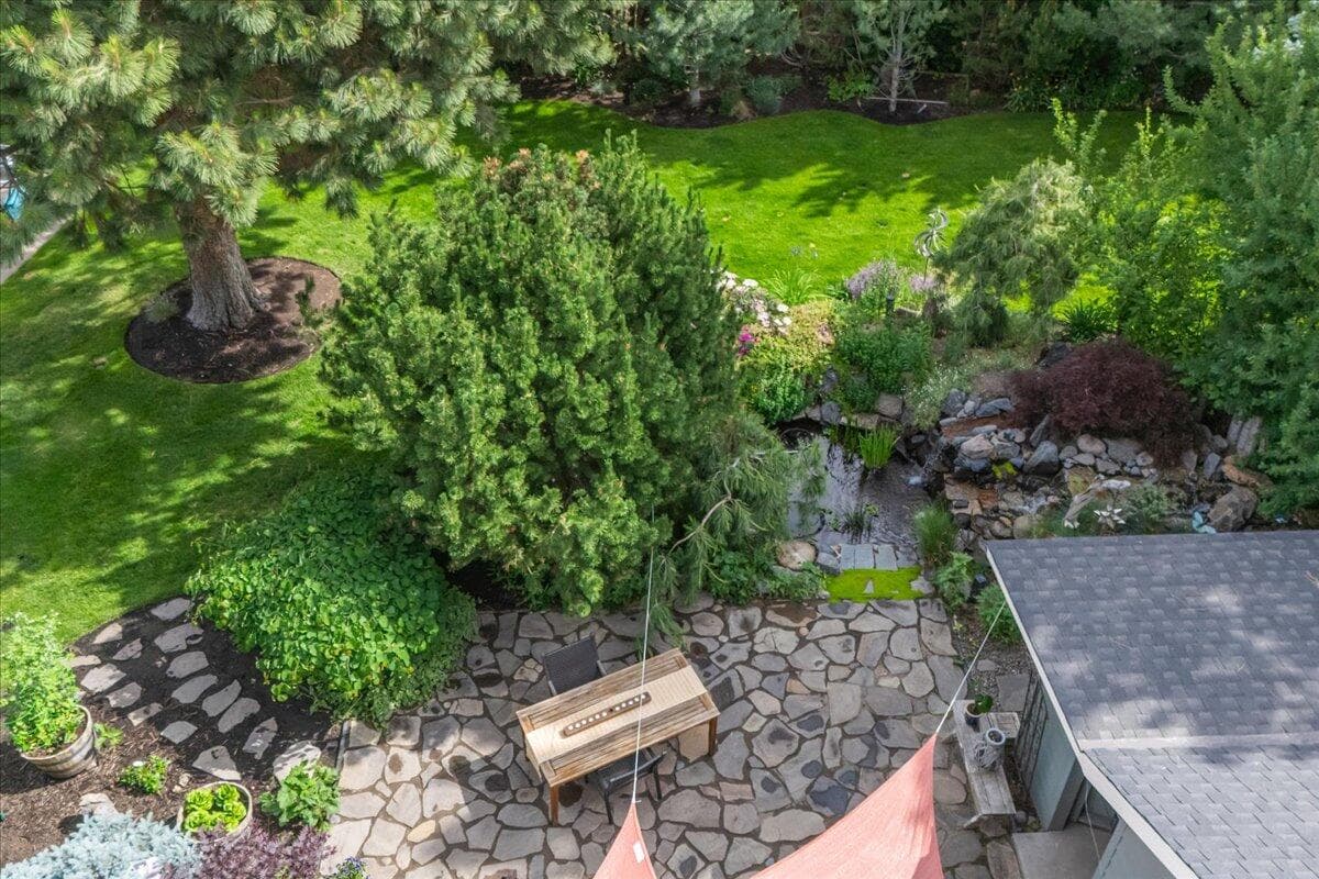 Photo of 21062 Desert Woods Drive 82 of 84