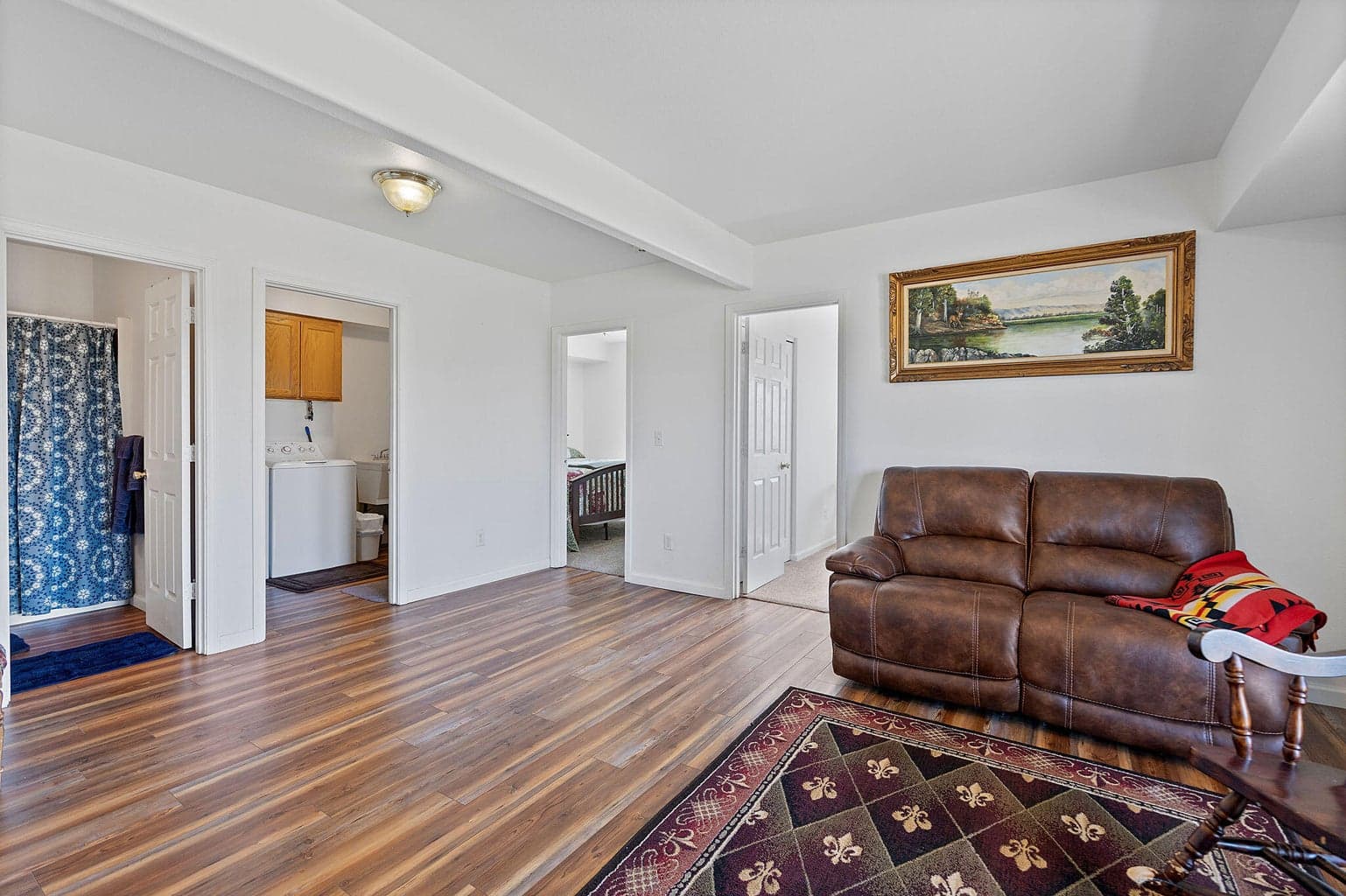 Photo of 5670 NW Adams Street 18 of 38