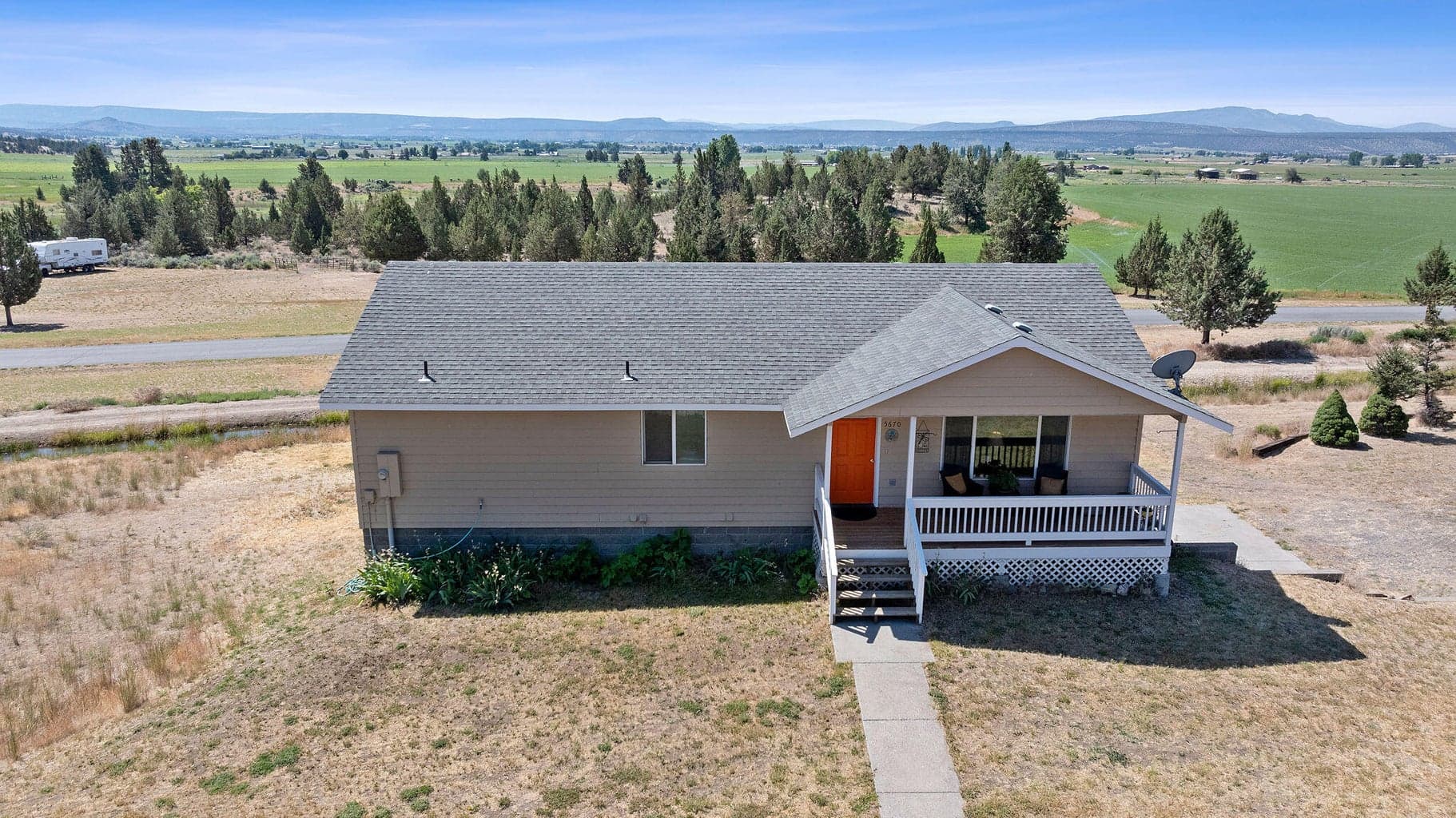 Photo of 5670 Adams 1 of 38