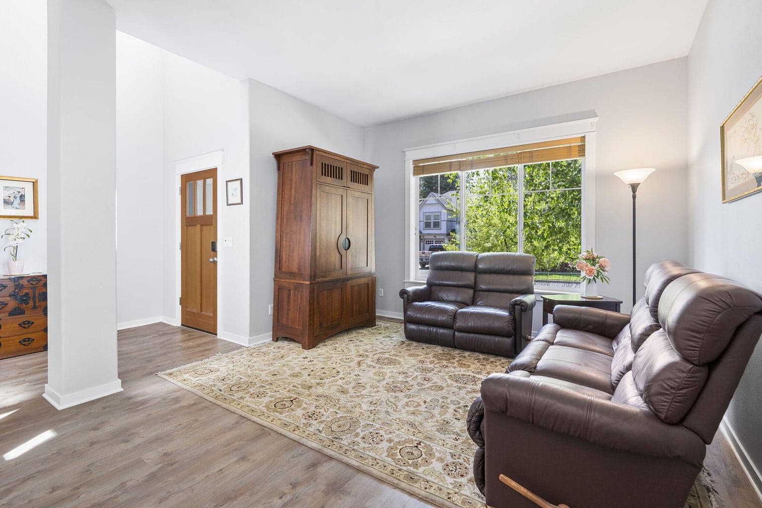 Photo of 61121 Snowbrush Drive 16 of 50