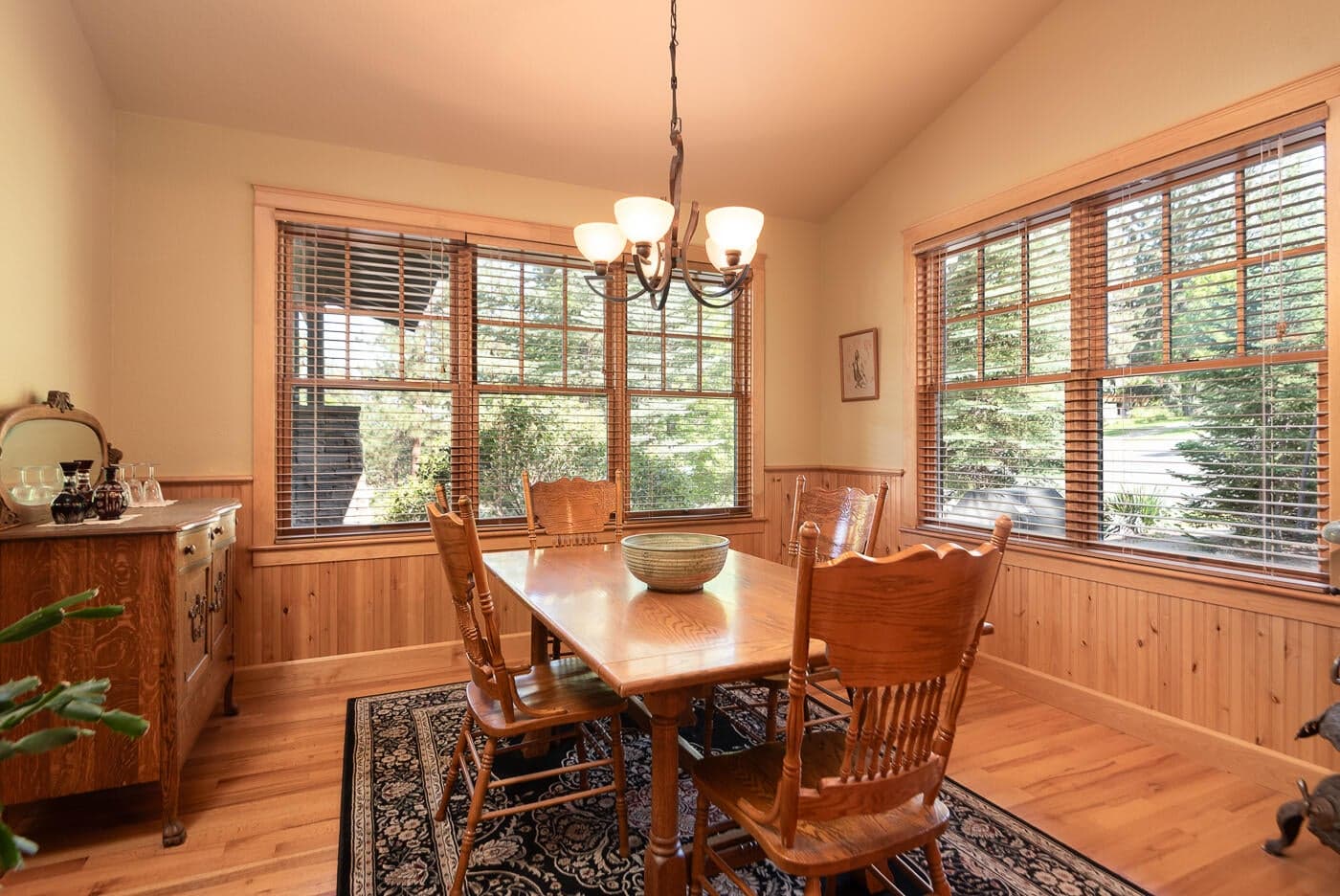 Photo of 1525 NW Silas Place 13 of 37