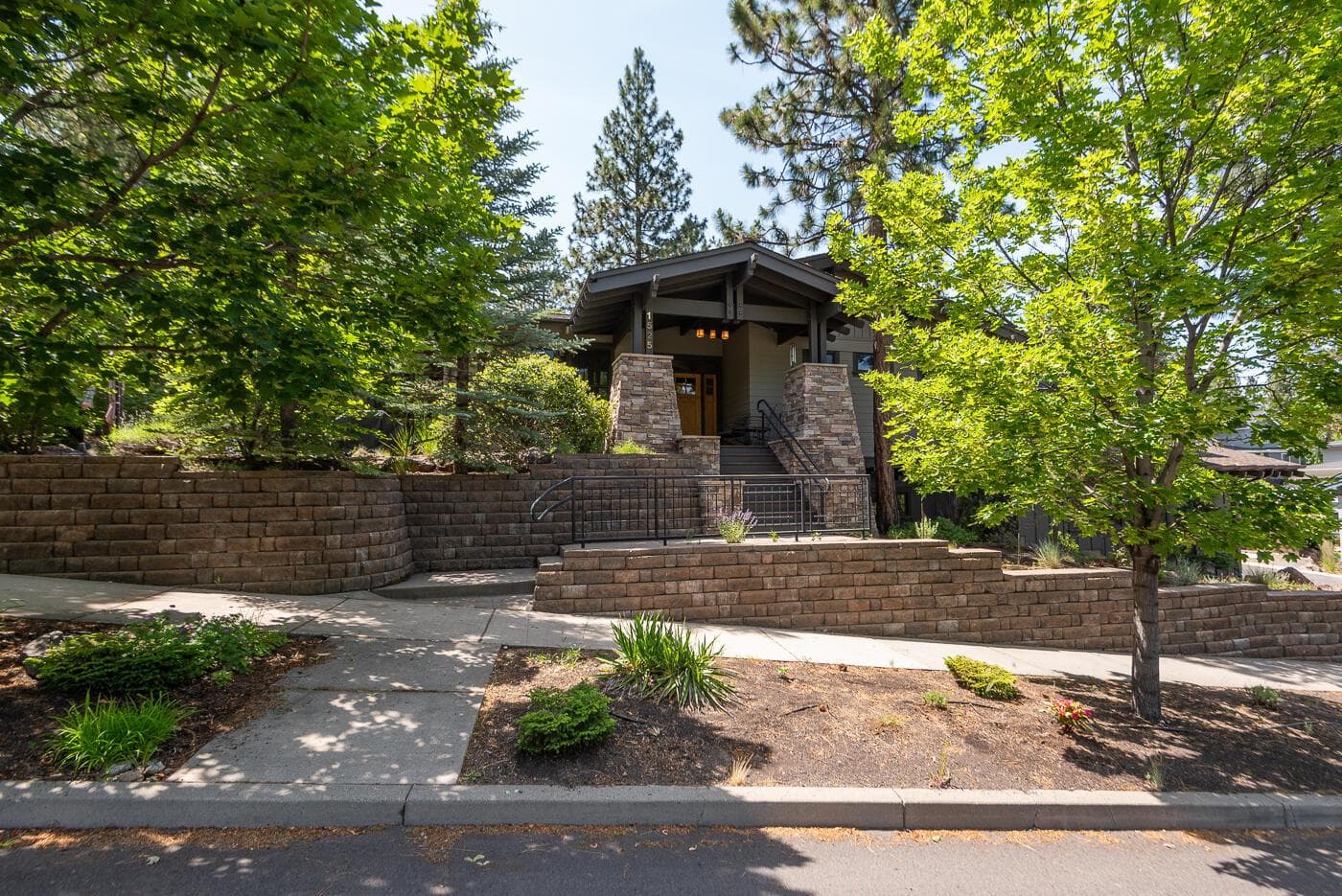 Photo of 1525 NW Silas Place 32 of 37
