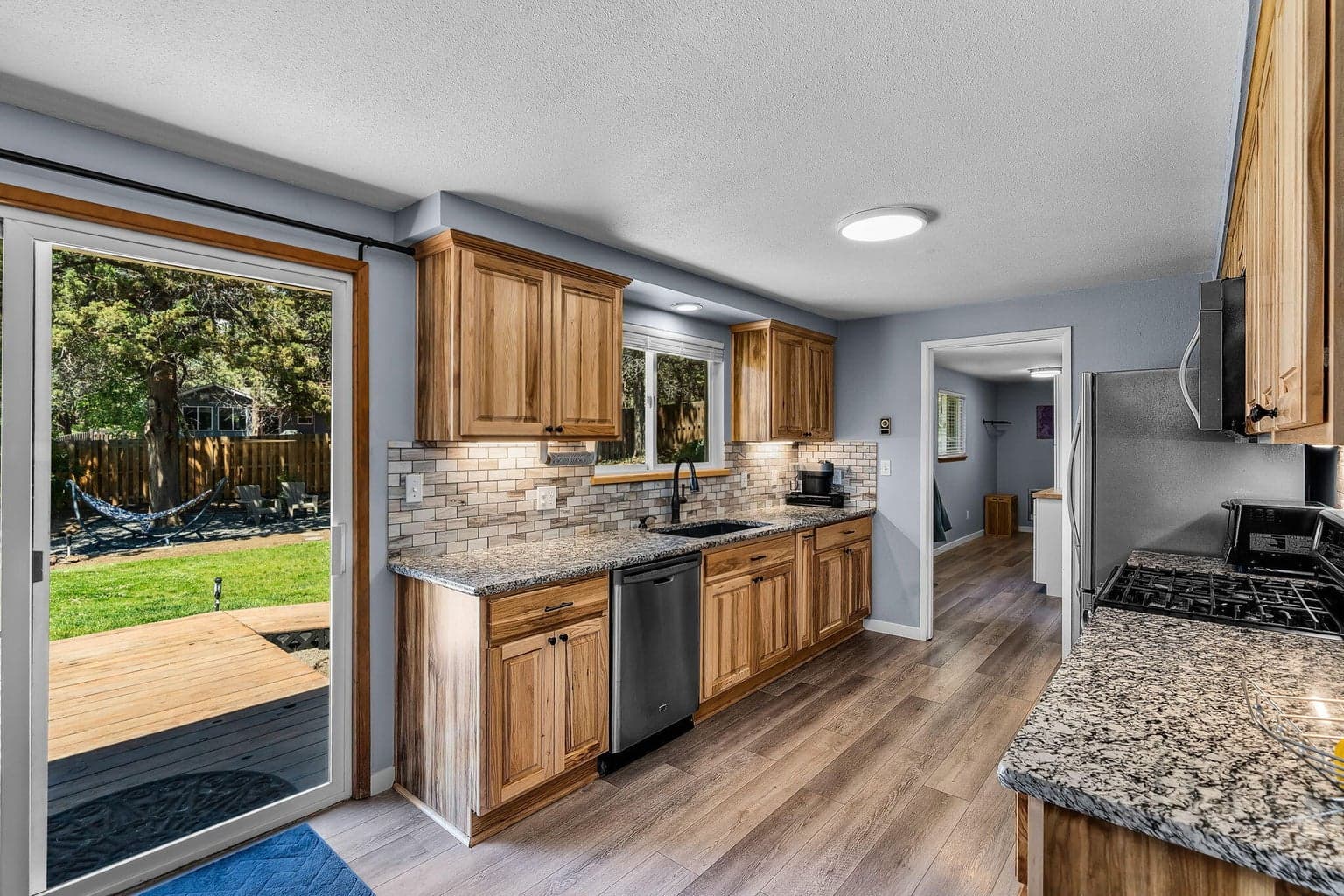 Photo of 135 SE 16th Street 11 of 43