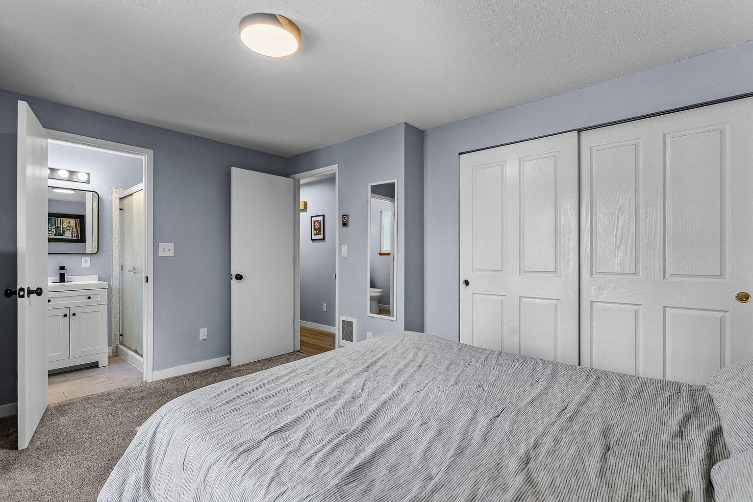 Photo of 135 SE 16th Street 18 of 43