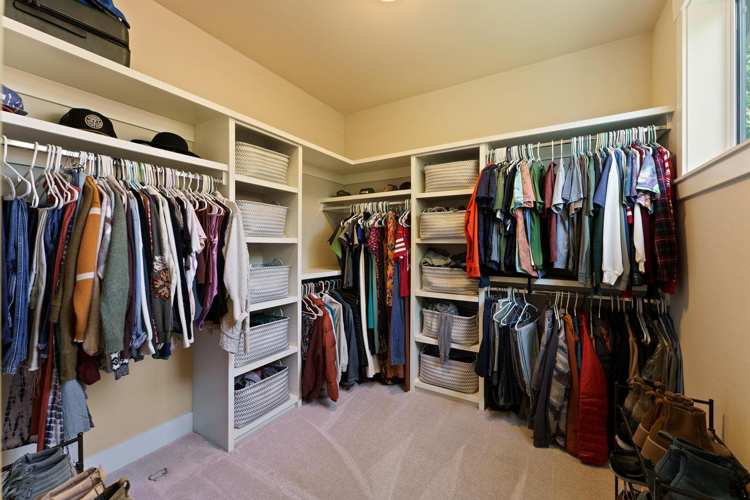 Photo of 20884 Rorick Drive 21 of 41