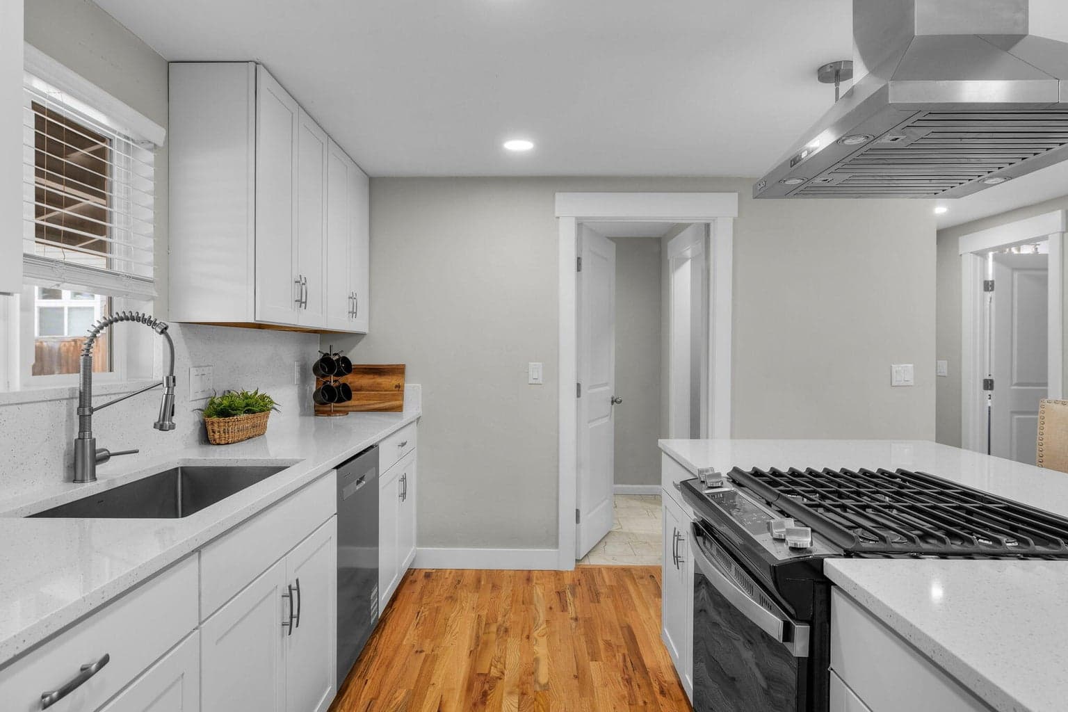 Photo of 61125 Brosterhous Road 9 of 23