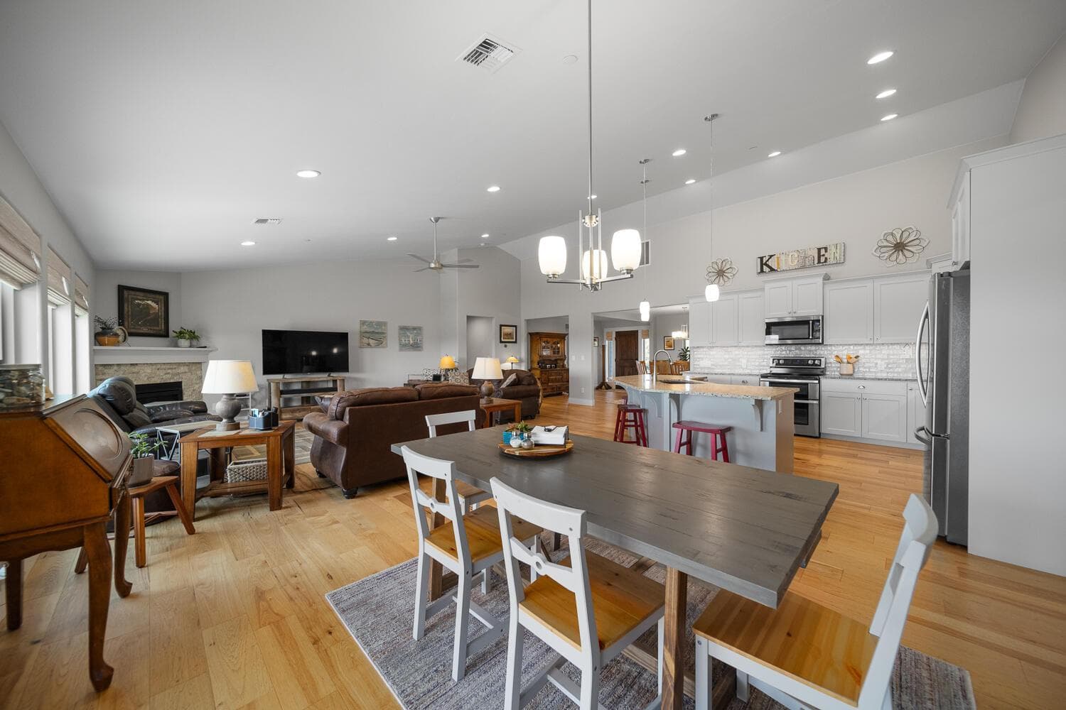 Photo of 4416 SE Laredo Road 17 of 40