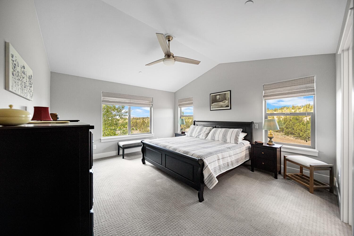 Photo of 4416 SE Laredo Road 25 of 40