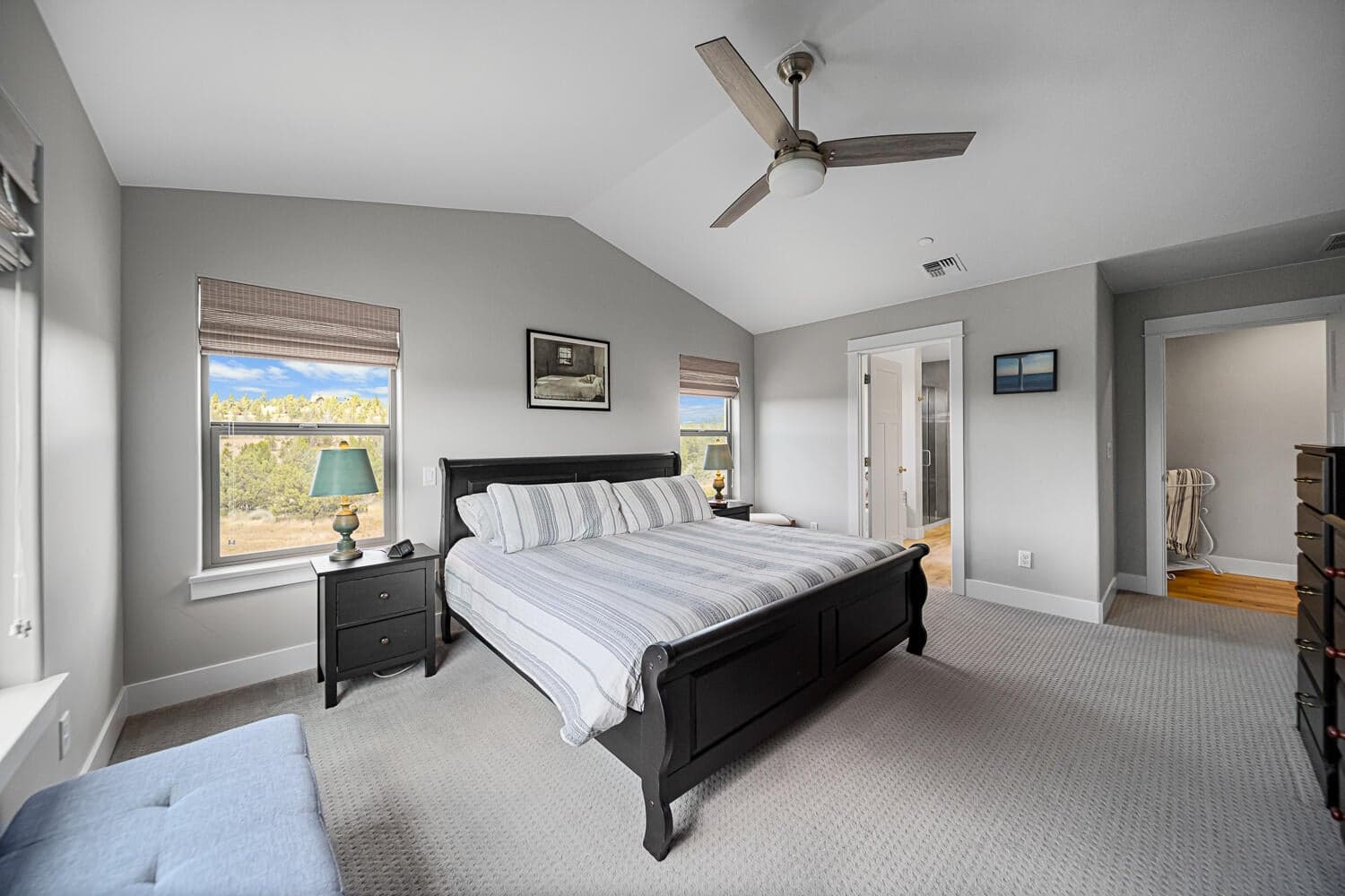 Photo of 4416 SE Laredo Road 26 of 40