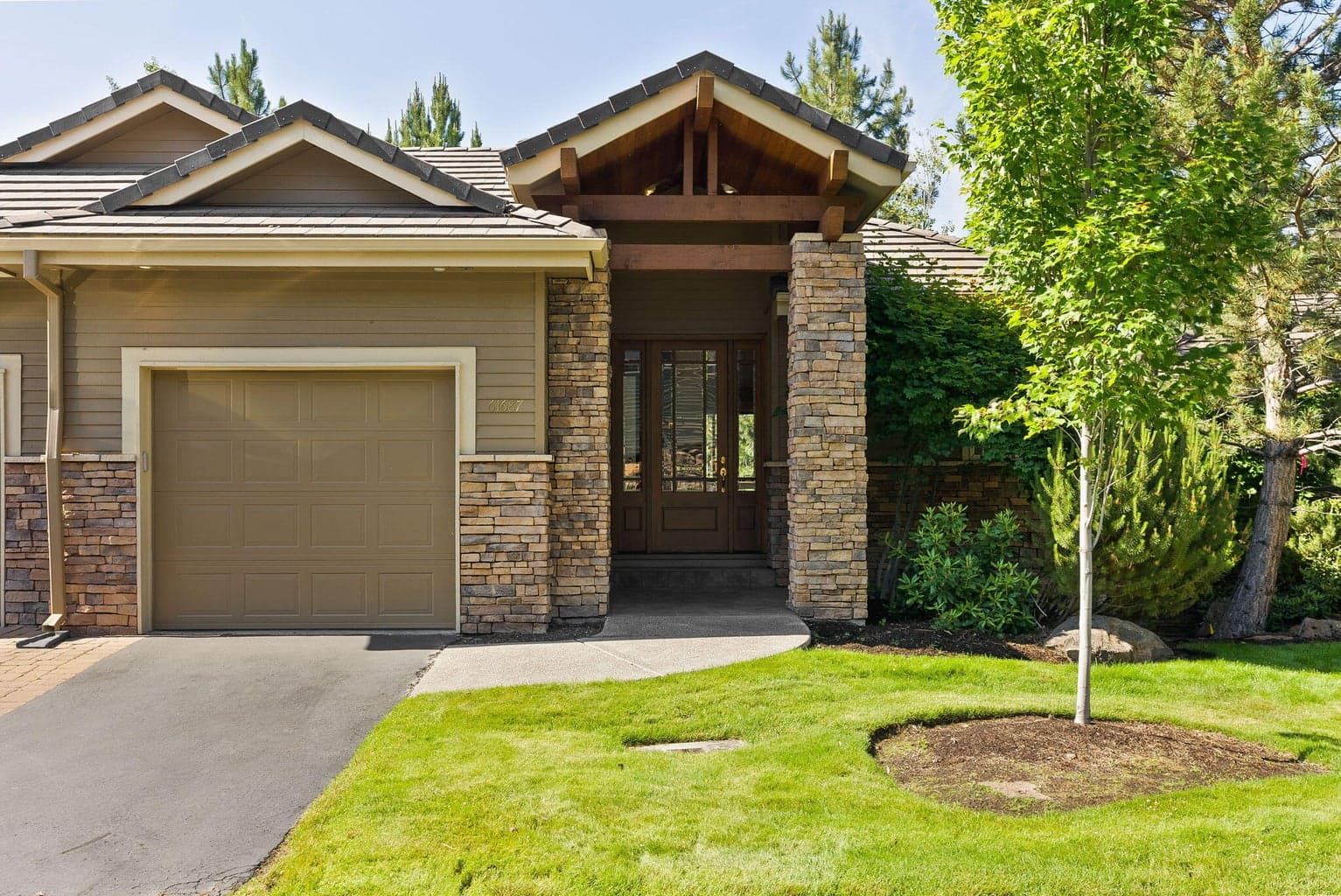Photo of 61687 Metolius 2 of 69