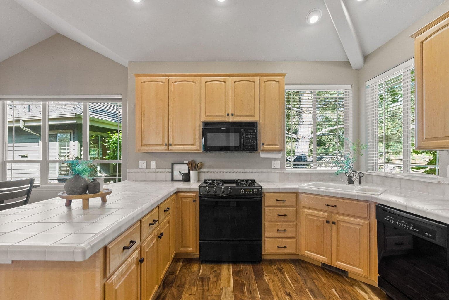 Photo of 61687 Metolius Drive 7 of 69