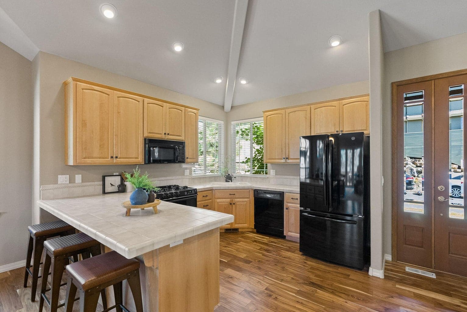 Photo of 61687 Metolius Drive 8 of 69