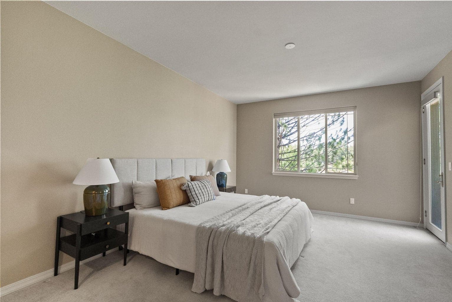 Photo of 61687 Metolius Drive 20 of 69