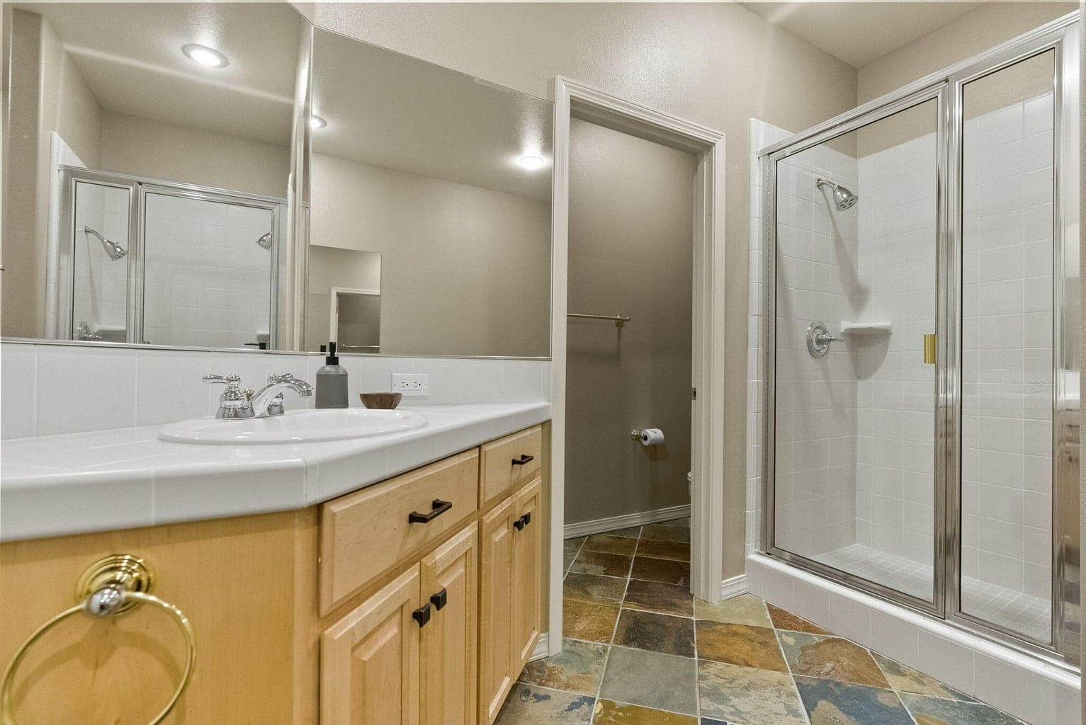 Photo of 61687 Metolius Drive 25 of 69