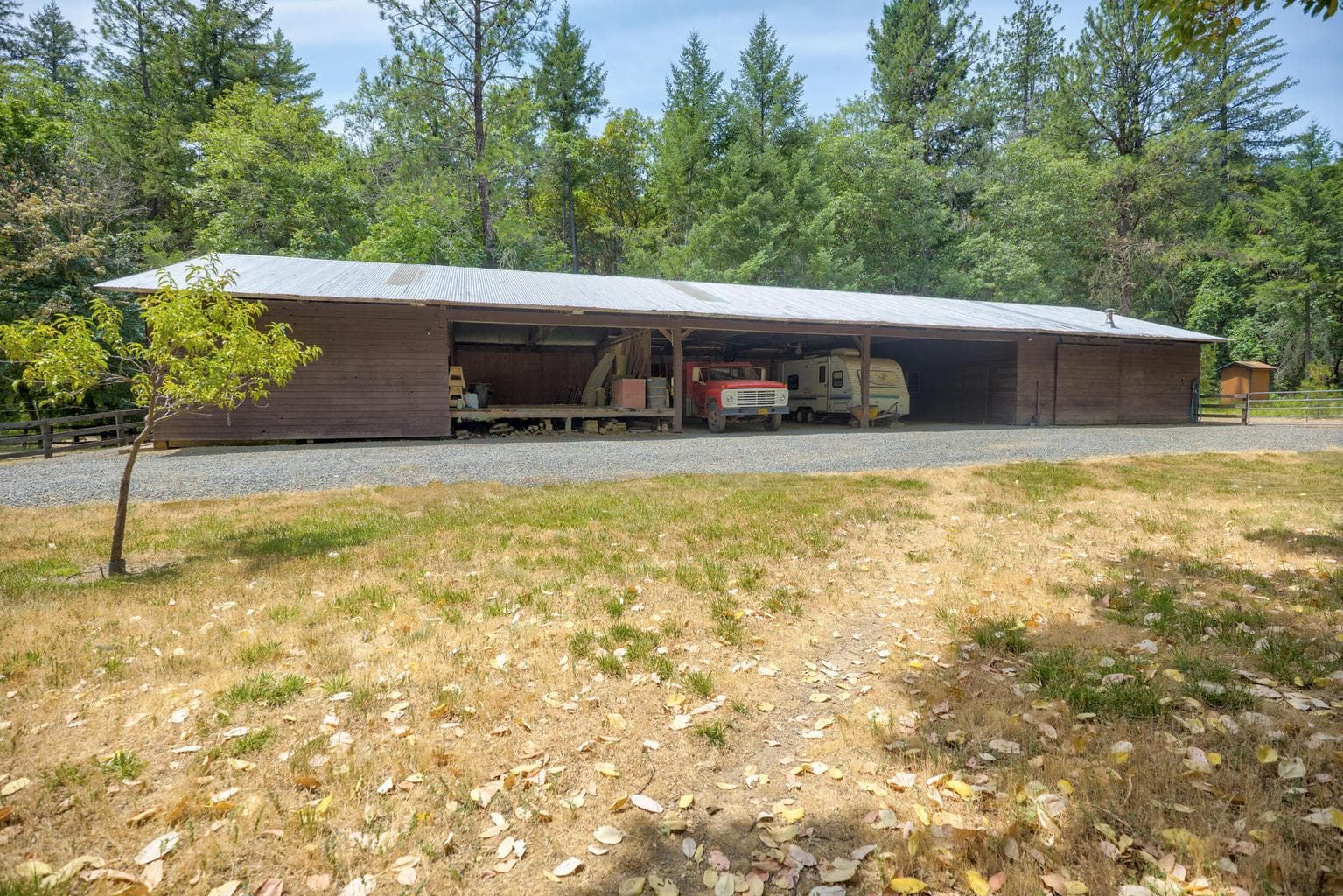 Photo of 1625 Crow 3 of 64