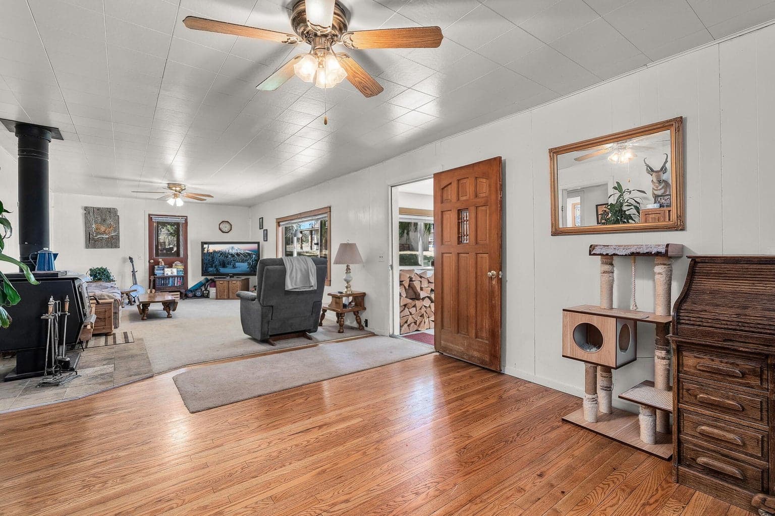 Photo of 4743 NW Maple Avenue 48 of 90