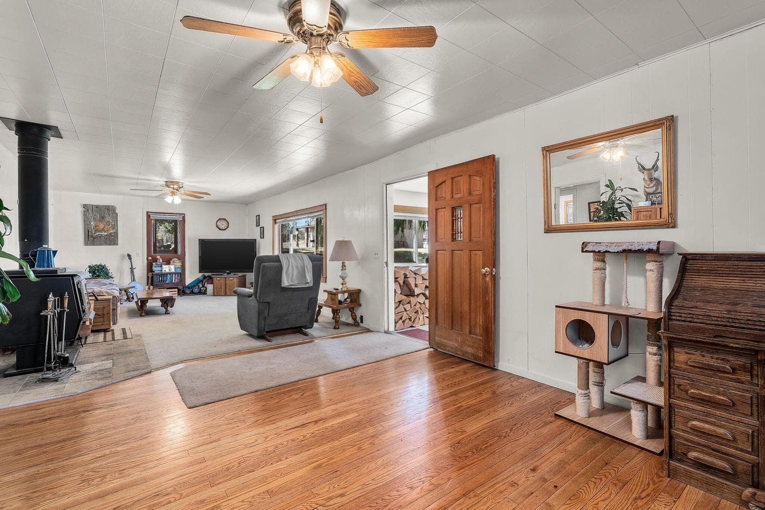 Photo of 4743 NW Maple Avenue 49 of 90