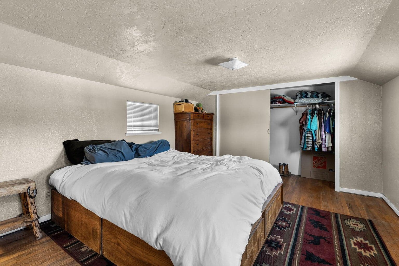 Photo of 4743 NW Maple Avenue 34 of 90