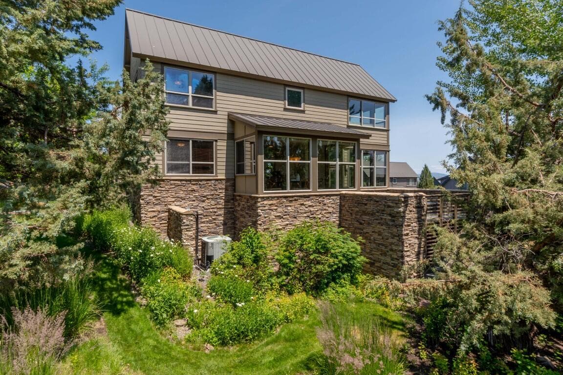 Photo of 266 Willamette Park 2 of 29