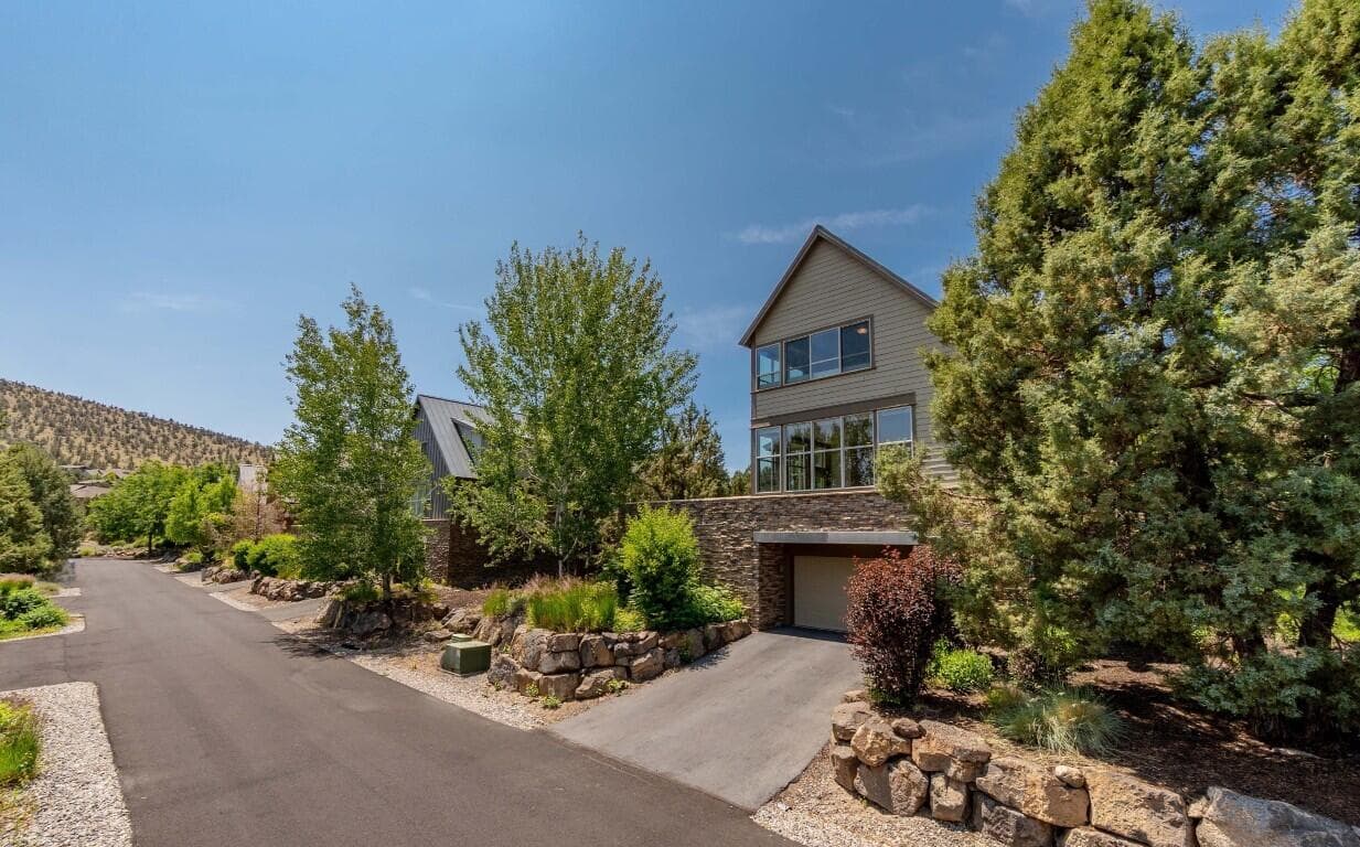 Photo of 266 Willamette Park 3 of 29
