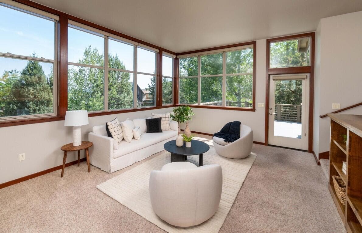 Photo of 266 Willamette Park Lane 11 of 29