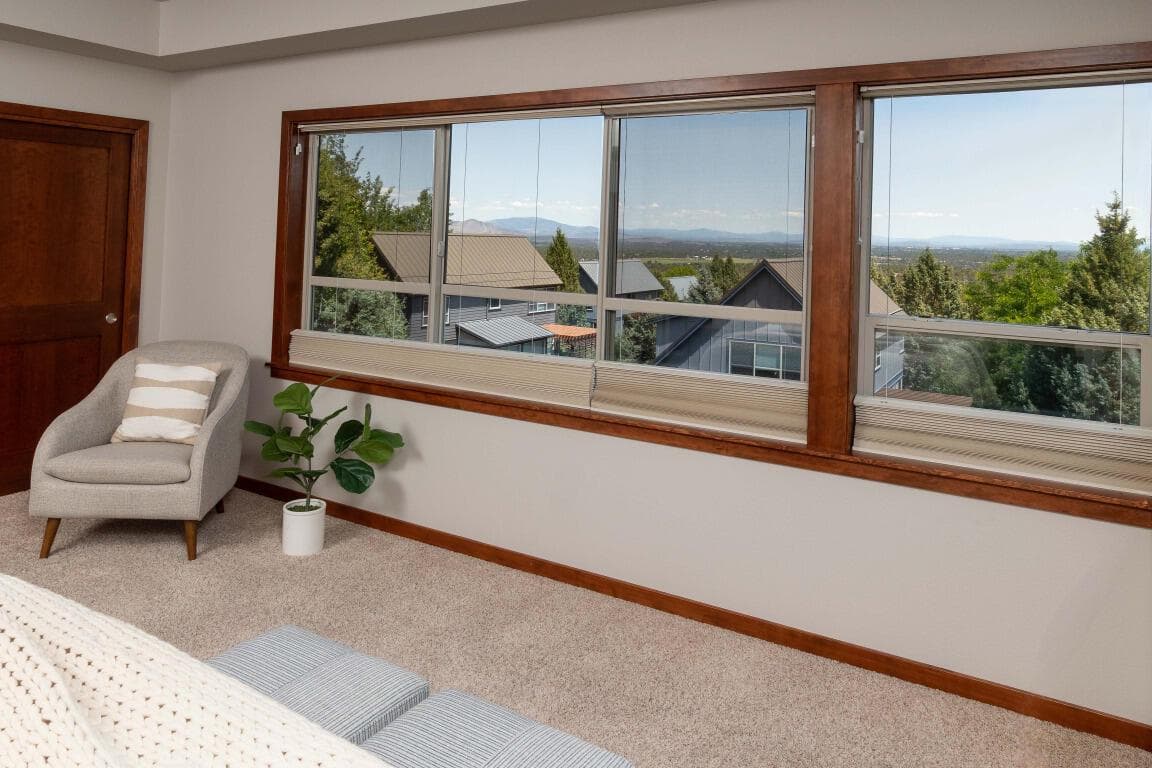 Photo of 266 Willamette Park Lane 17 of 29