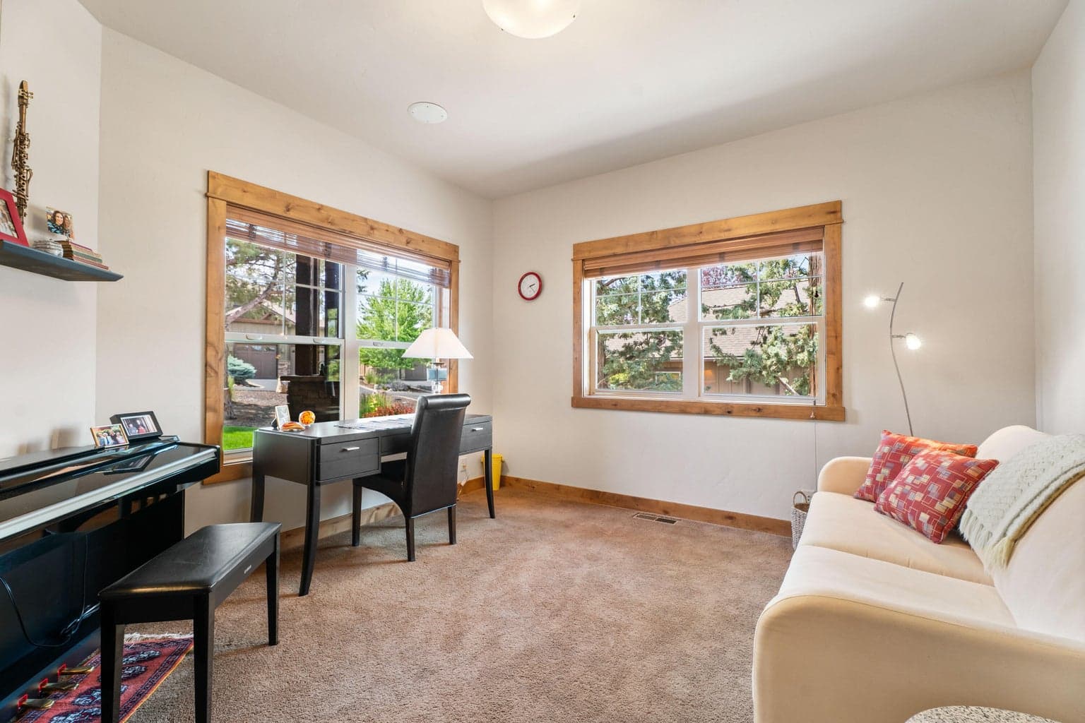 Photo of 330 Vista Rim Drive 9 of 103