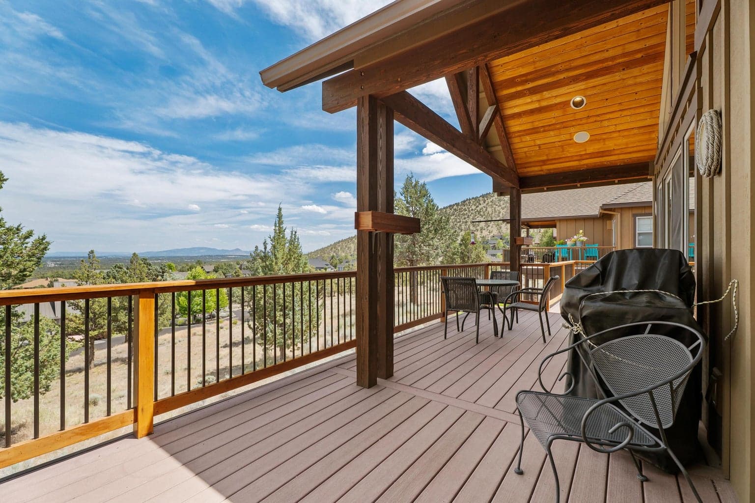 Photo of 330 Vista Rim Drive 27 of 103