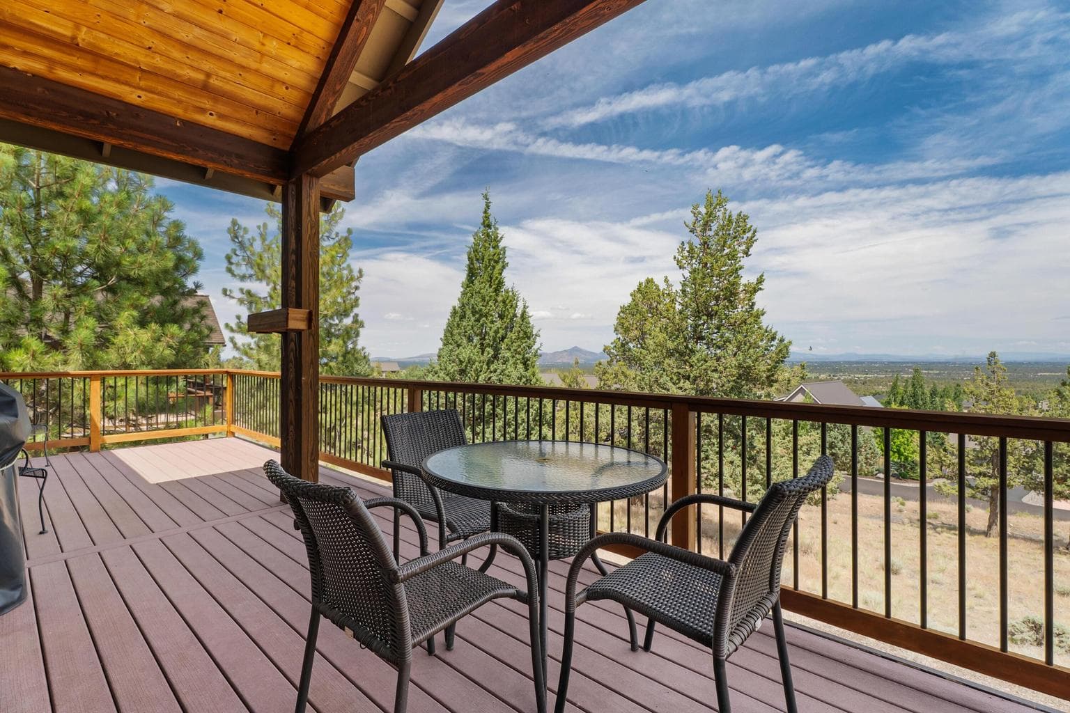 Photo of 330 Vista Rim Drive 28 of 103