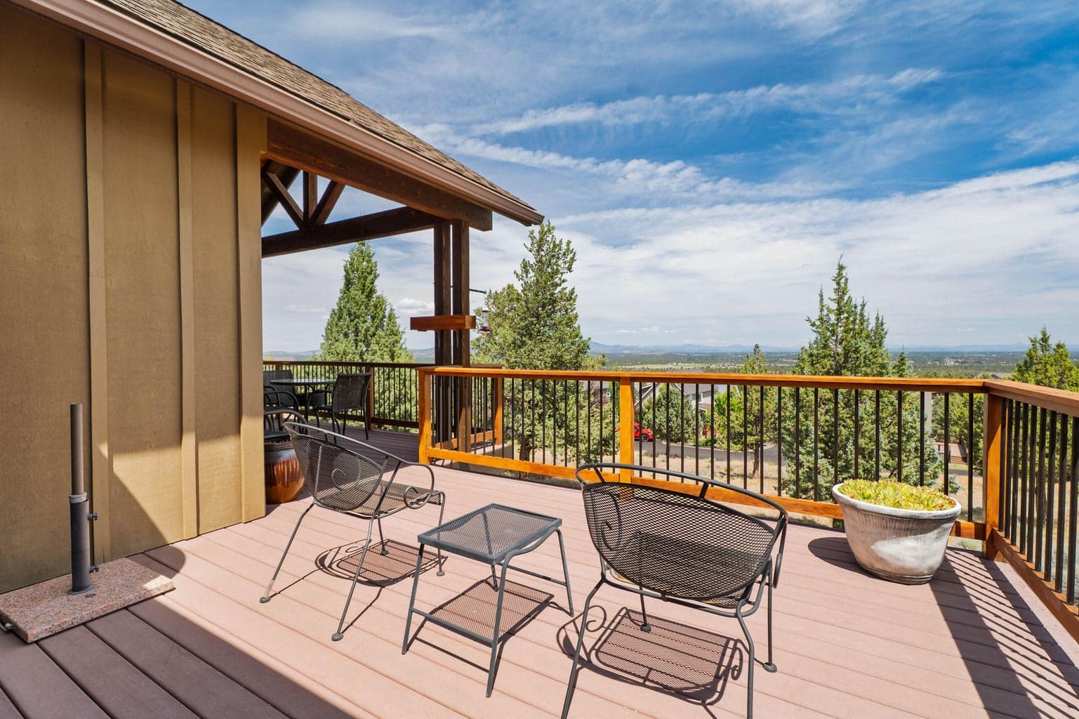 Photo of 330 Vista Rim Drive 36 of 103