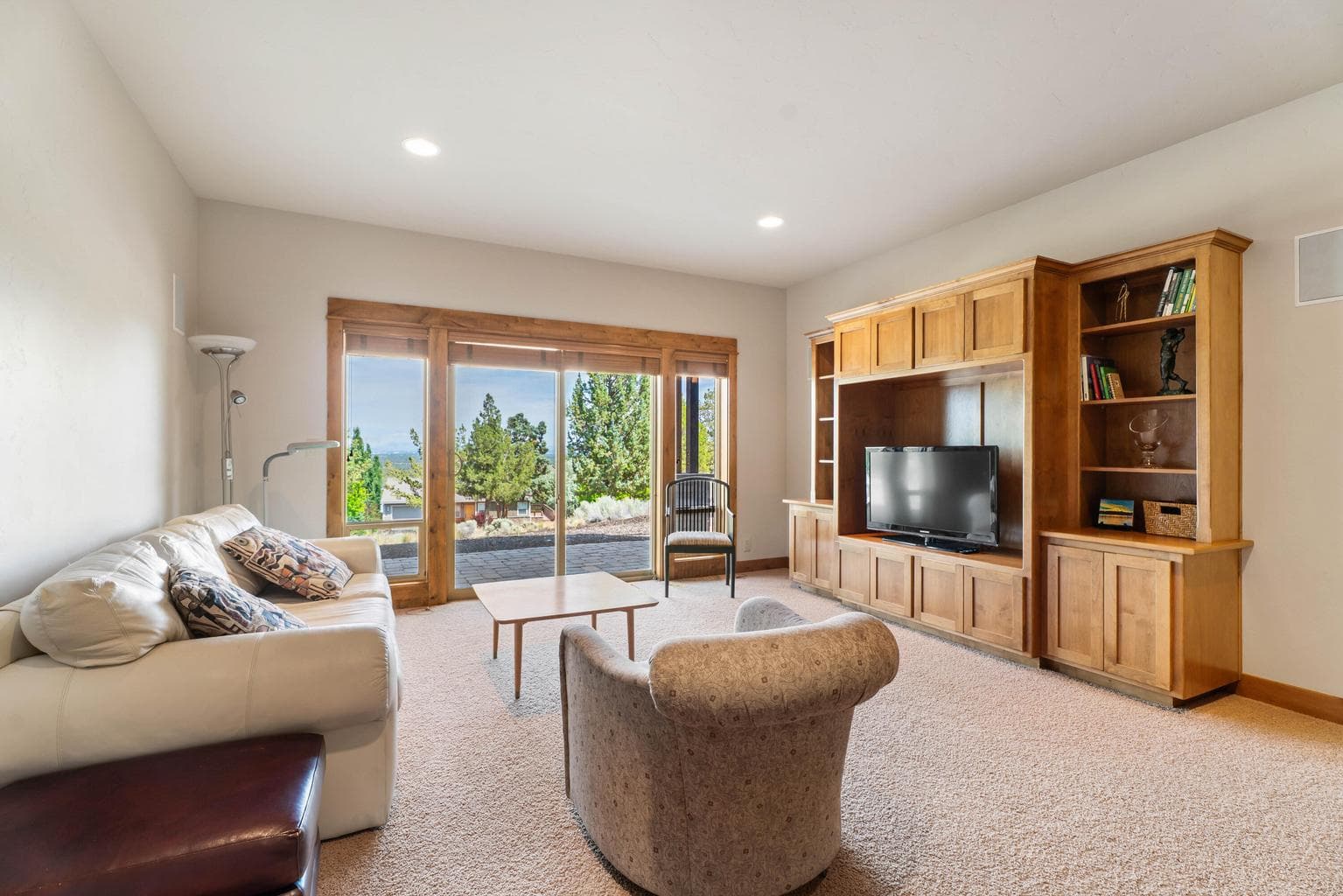 Photo of 330 Vista Rim Drive 46 of 103