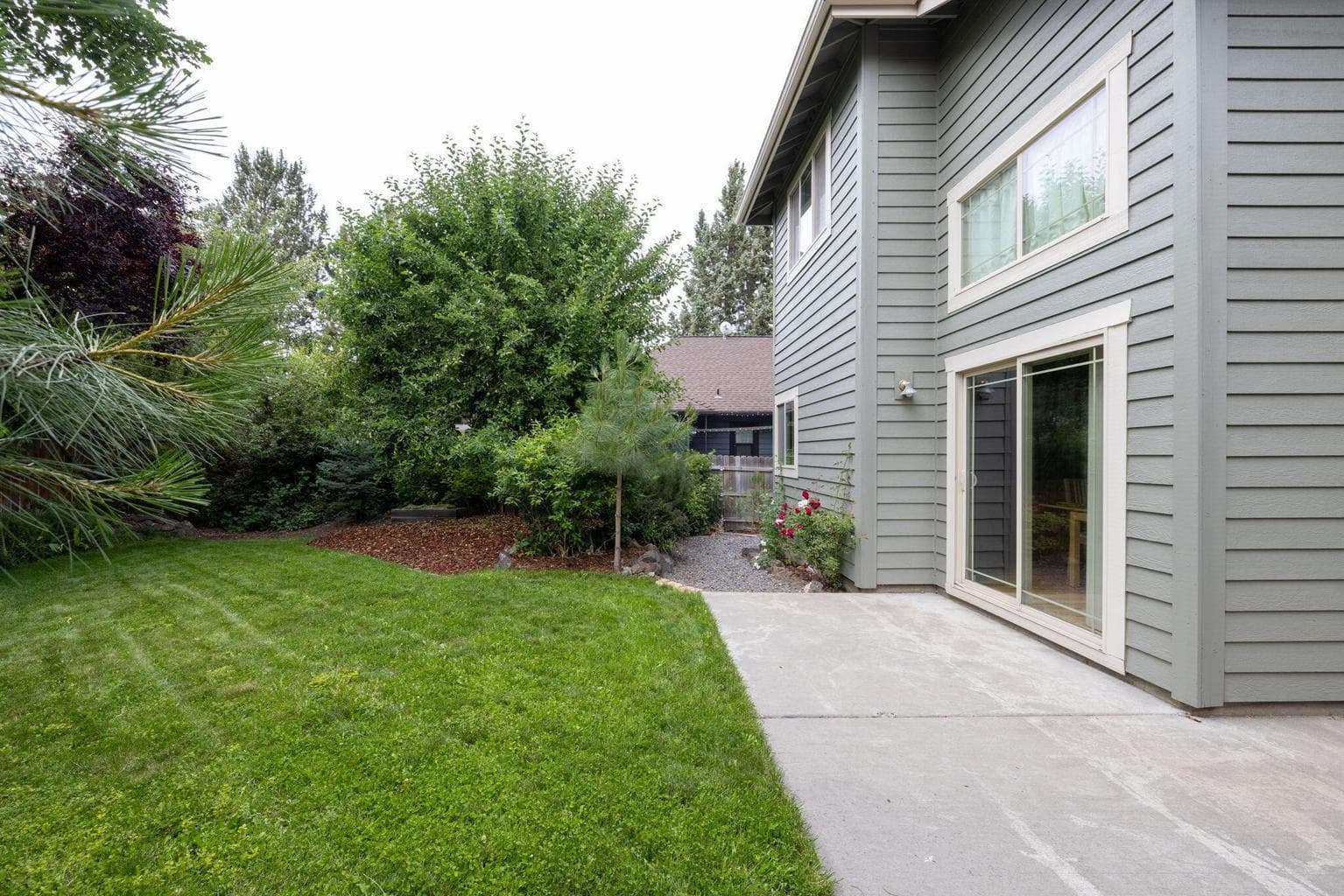 Photo of 1217 SW Tanner Court 36 of 44