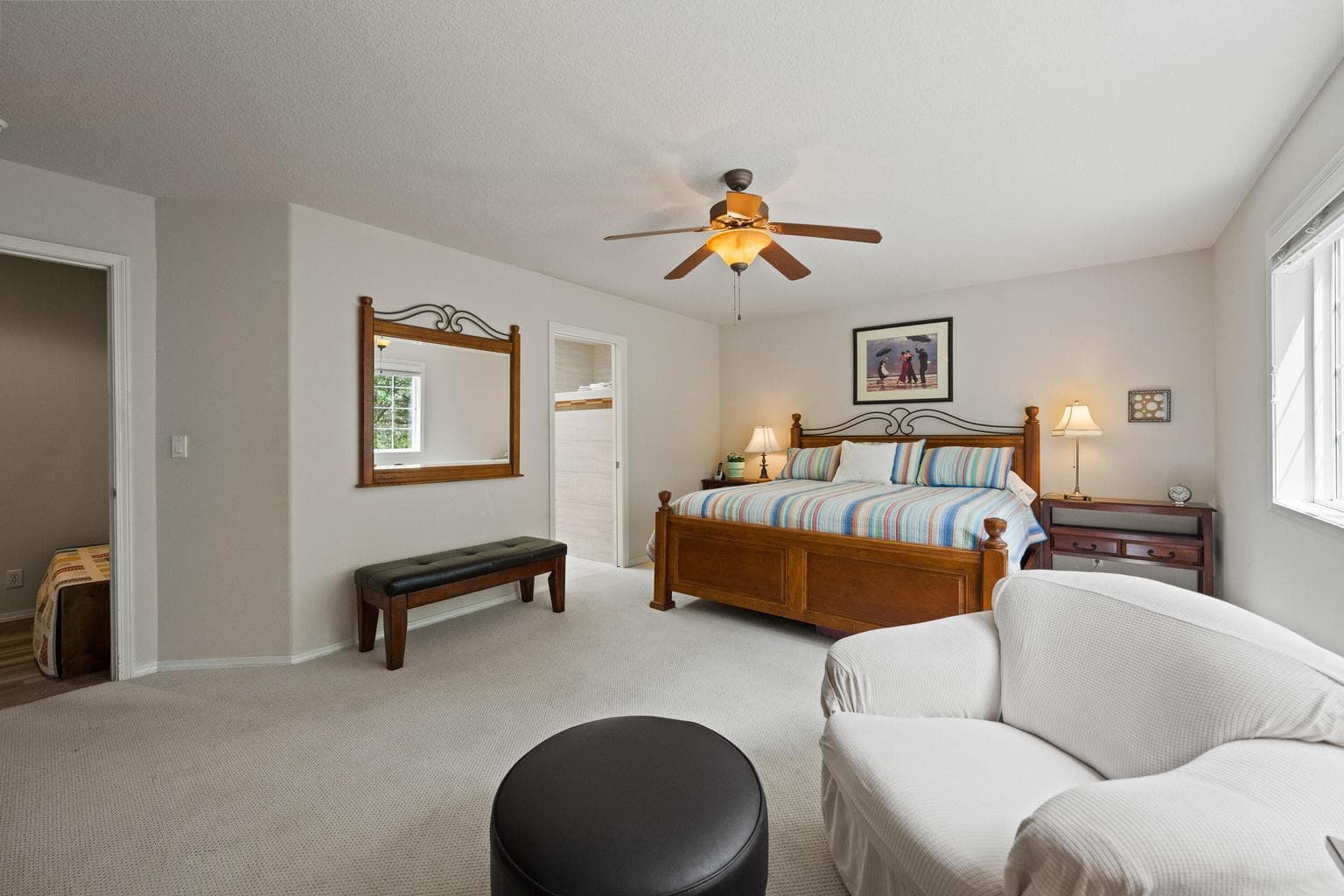 Photo of 2697 NW Whitworth Way 15 of 35