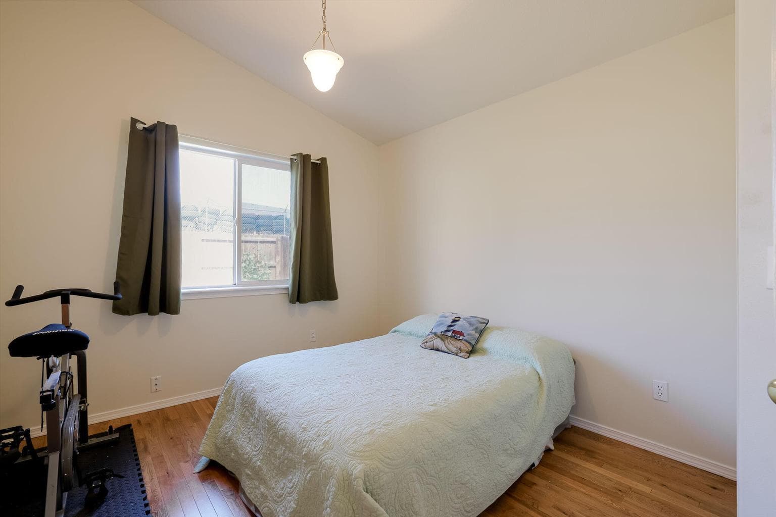 Photo of 61067 Borden Drive 11 of 20