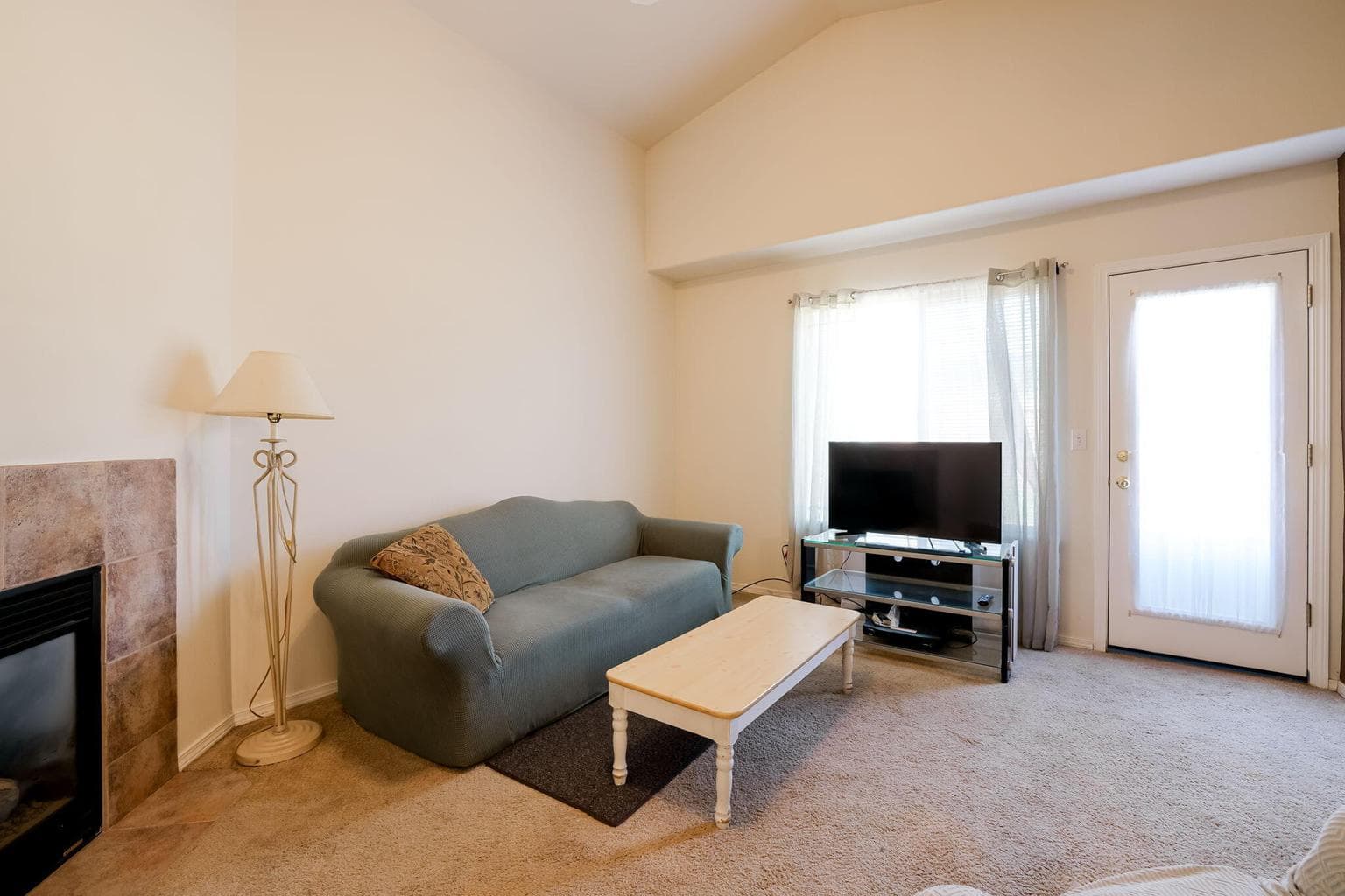 Photo of 61067 Borden Drive 7 of 20