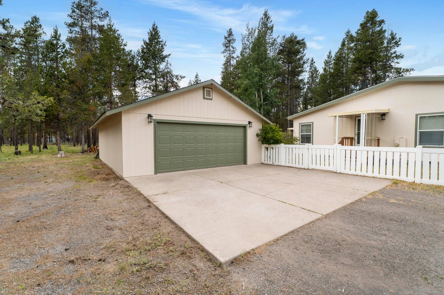 Photo of 17011 Mayfield 4 of 44