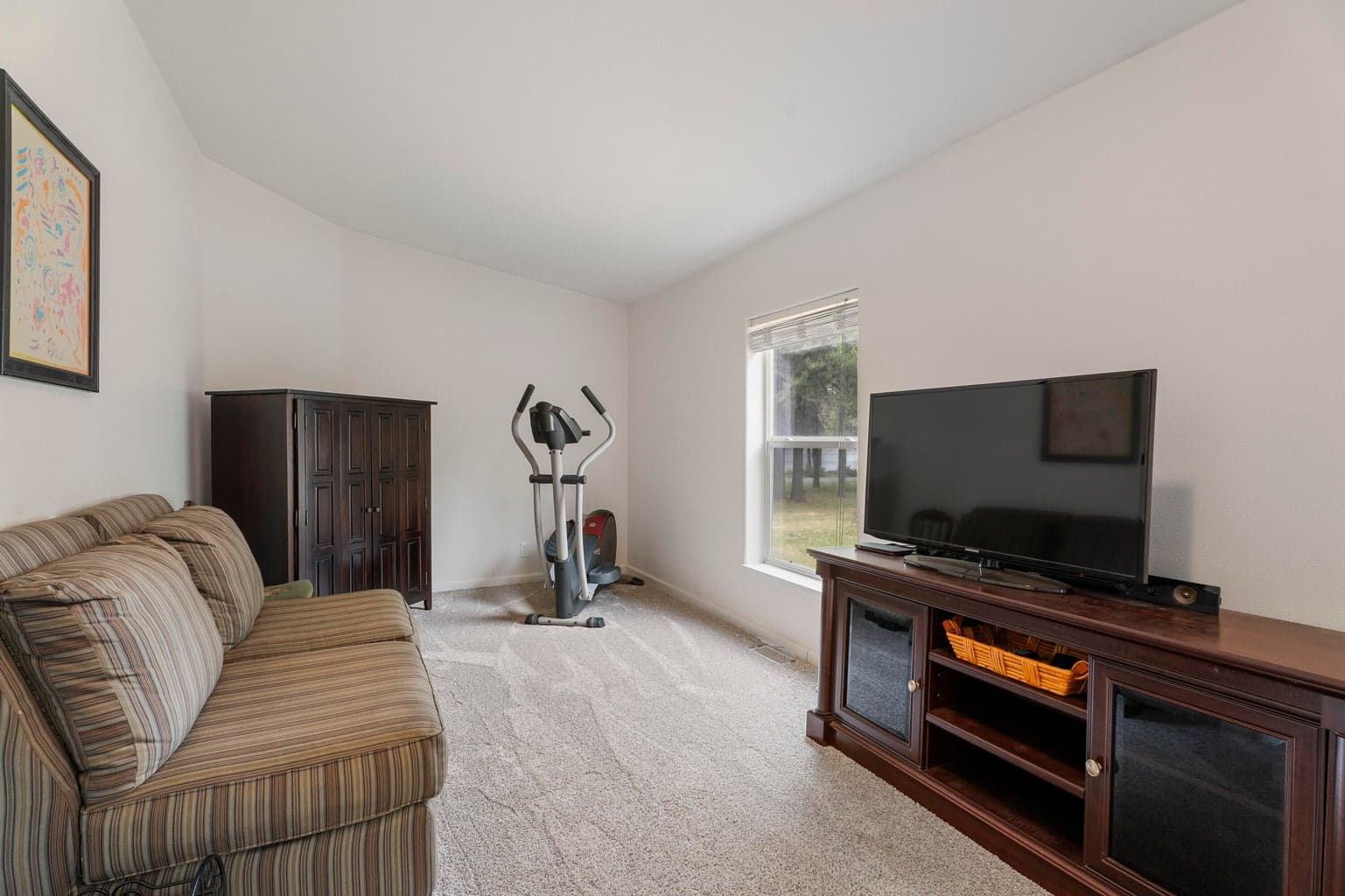 Photo of 17011 Mayfield Drive 13 of 44