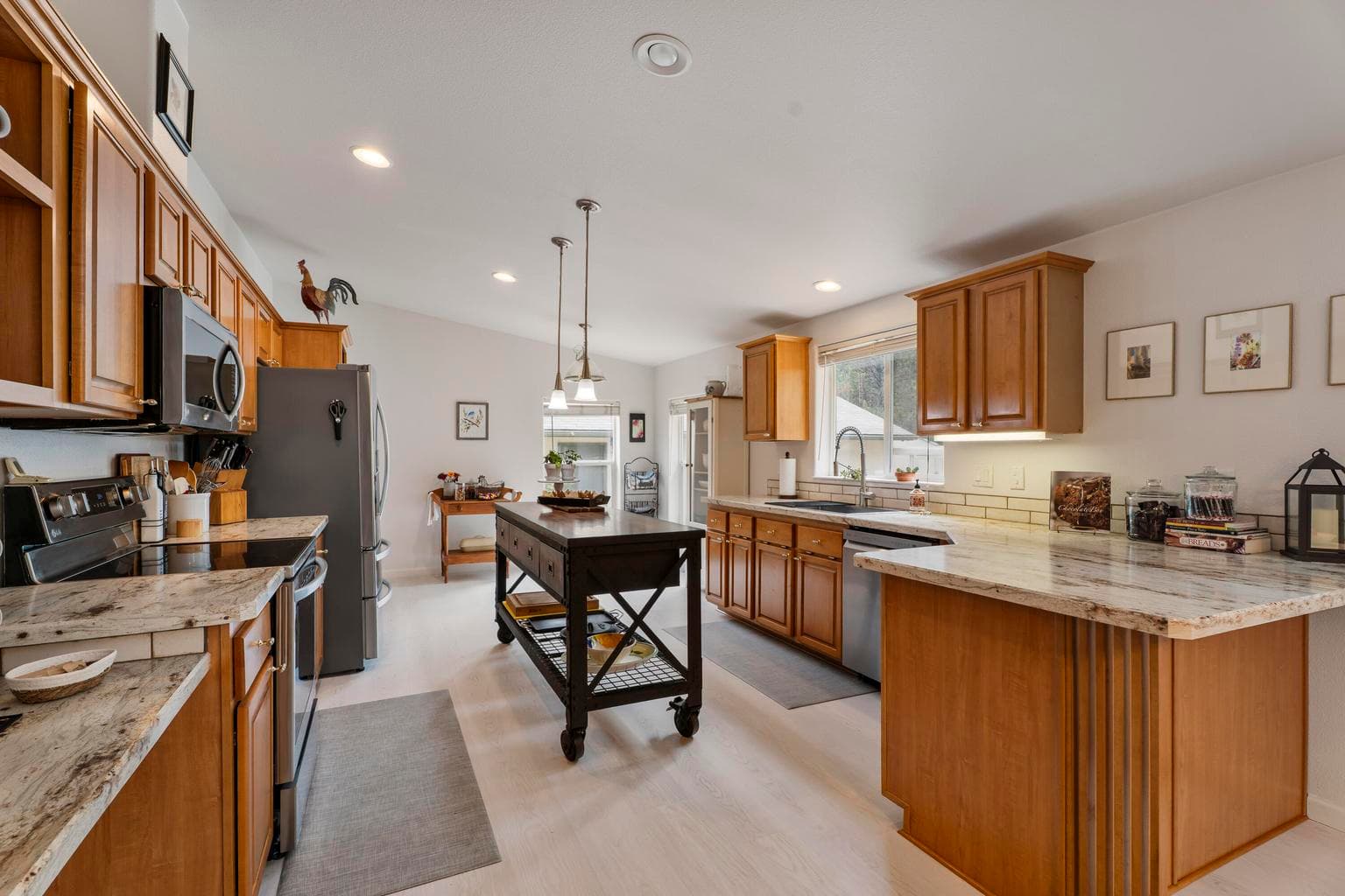 Photo of 17011 Mayfield Drive 19 of 44
